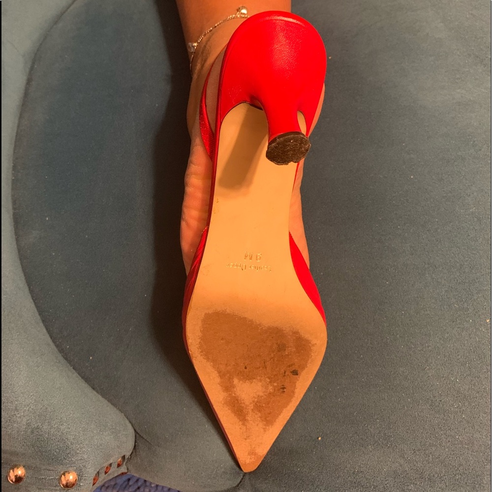 Shoe - Picture 2 of 7